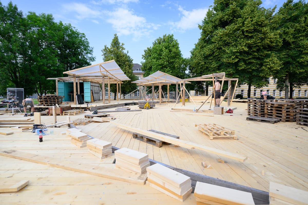Die neuesten Bilder vom Festivalaufbau