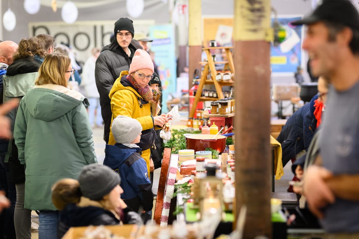 pure winter – WEIHNACHTS-MARKTHALLE