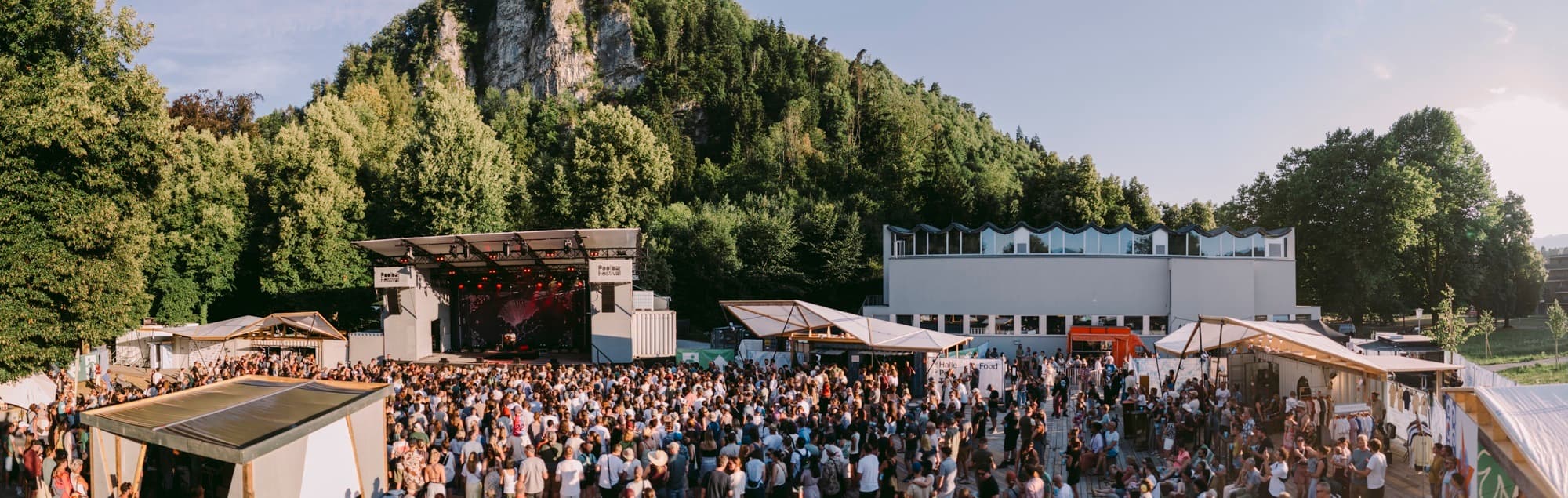 Fulminanter Auftakt mit José González, Fiva u.a.