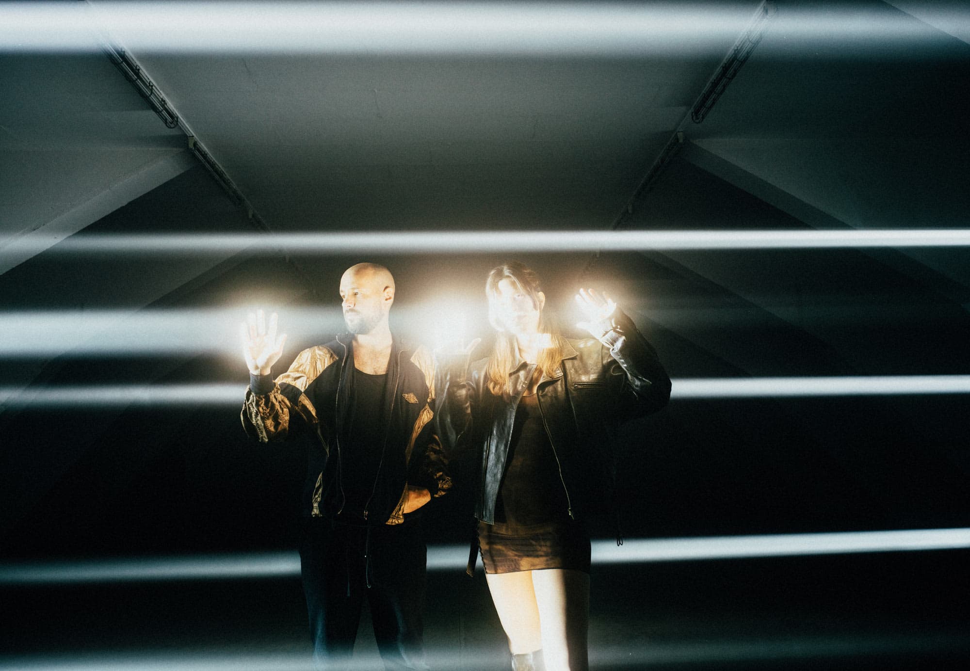 HVOB – THE SILVER CAGE